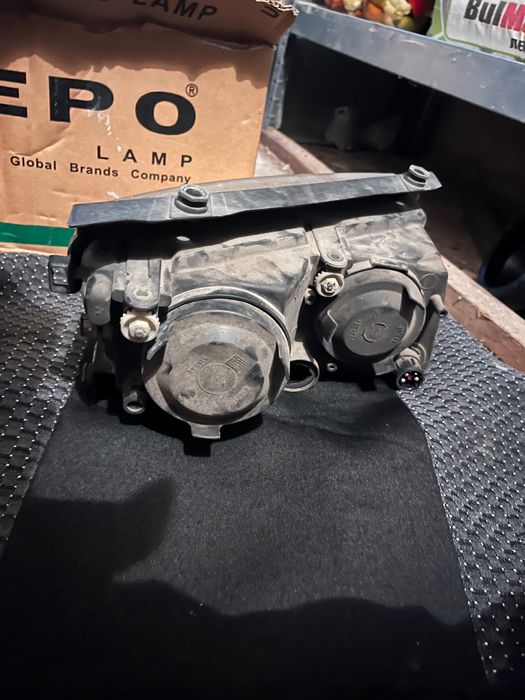 Фарове за passat b5