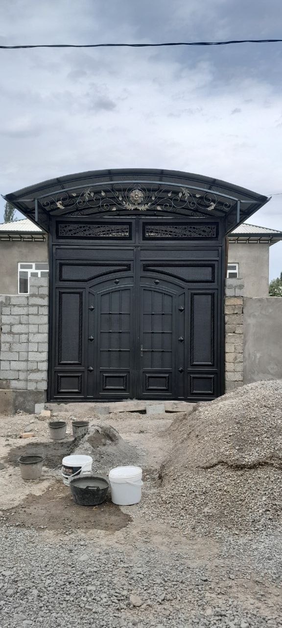 Darvoza  Deraza panjaralari va Leksan.
Uyingizga oʻzgacha fayz b