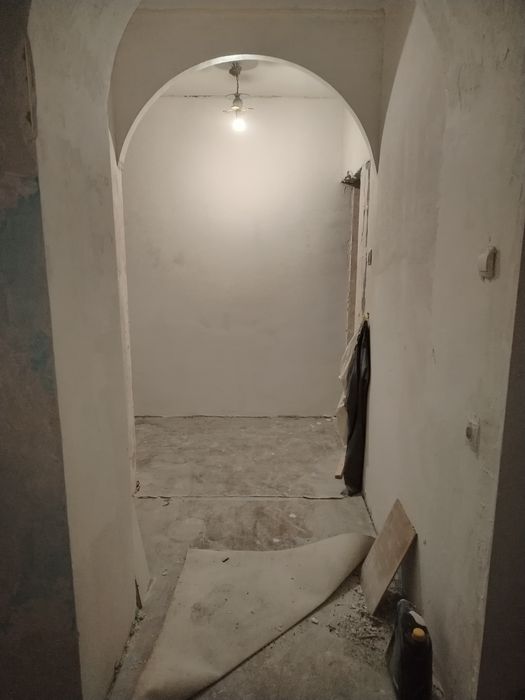 Srochna sotiladi Eyvalek 1.4.4