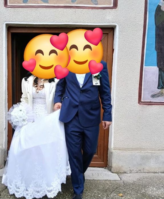 Vând rochie mireasă  preț 800 lei negociabil