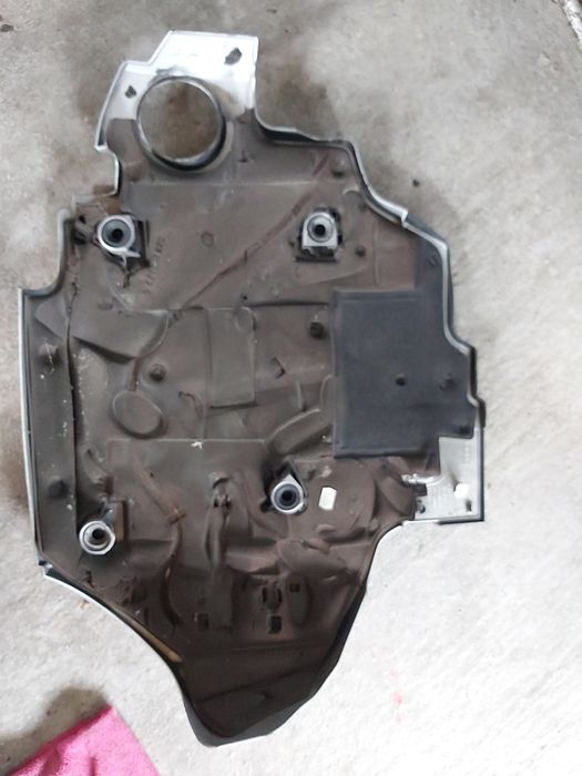 Capac motor audi a6 c6 4f 2.7 TDI EURO 5 cod motor CANA