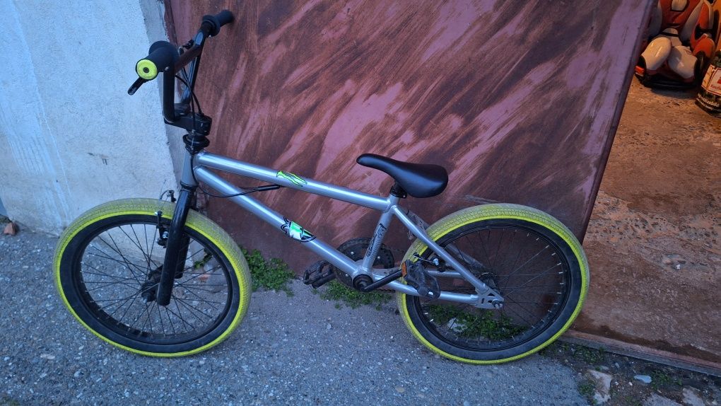 Vand bicicleta BMX wipe 520