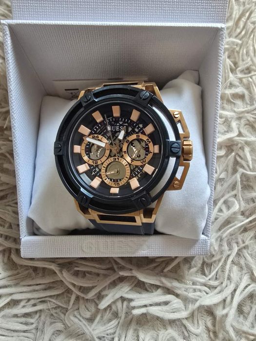 Мъжки часовник Guess
