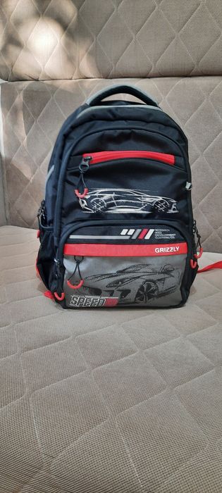 Школьный  рюкзак