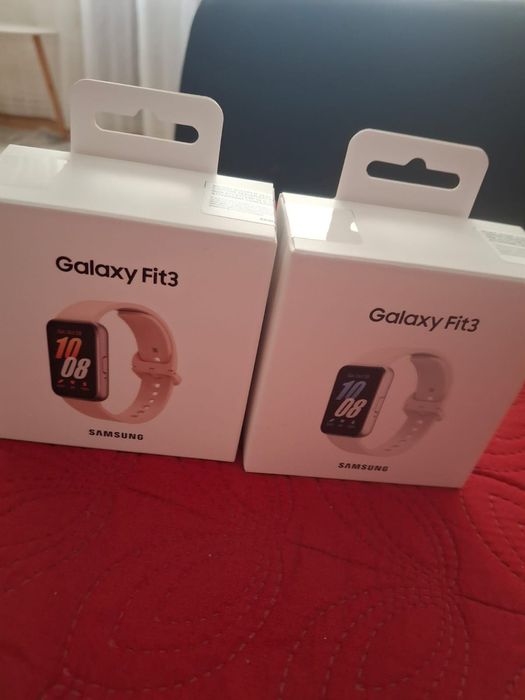 Galaxy fit3 de vânzare roz și alb