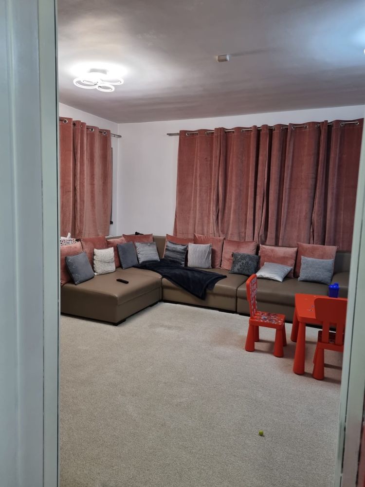 Casa P+1 de vanzare