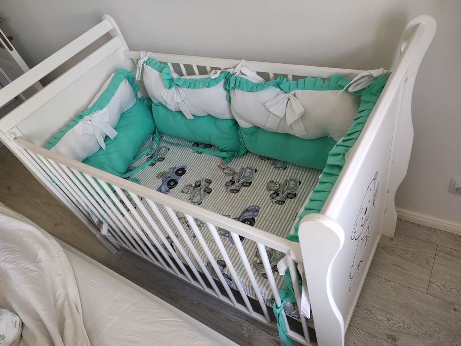 Baby Nest cu pernute de protectie