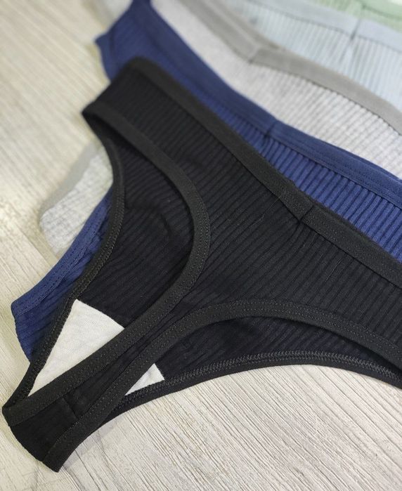 Набор стрингов в рубчик (Комплект 10 шт) M и L