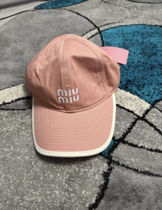 sapca Miu Miu roz