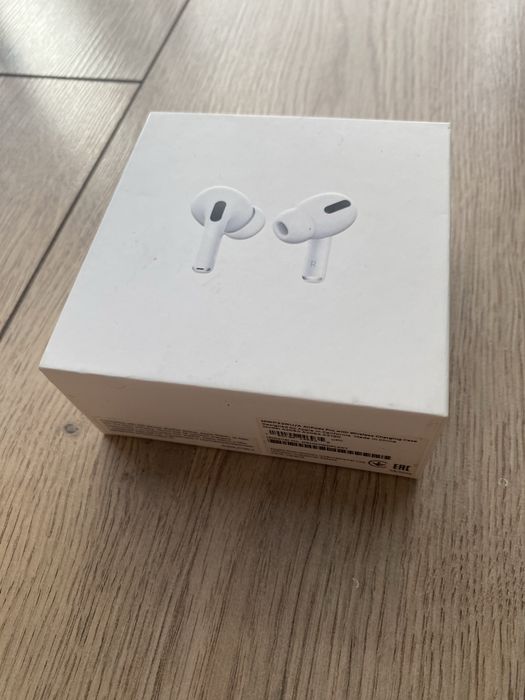 Продам AirPods Pro