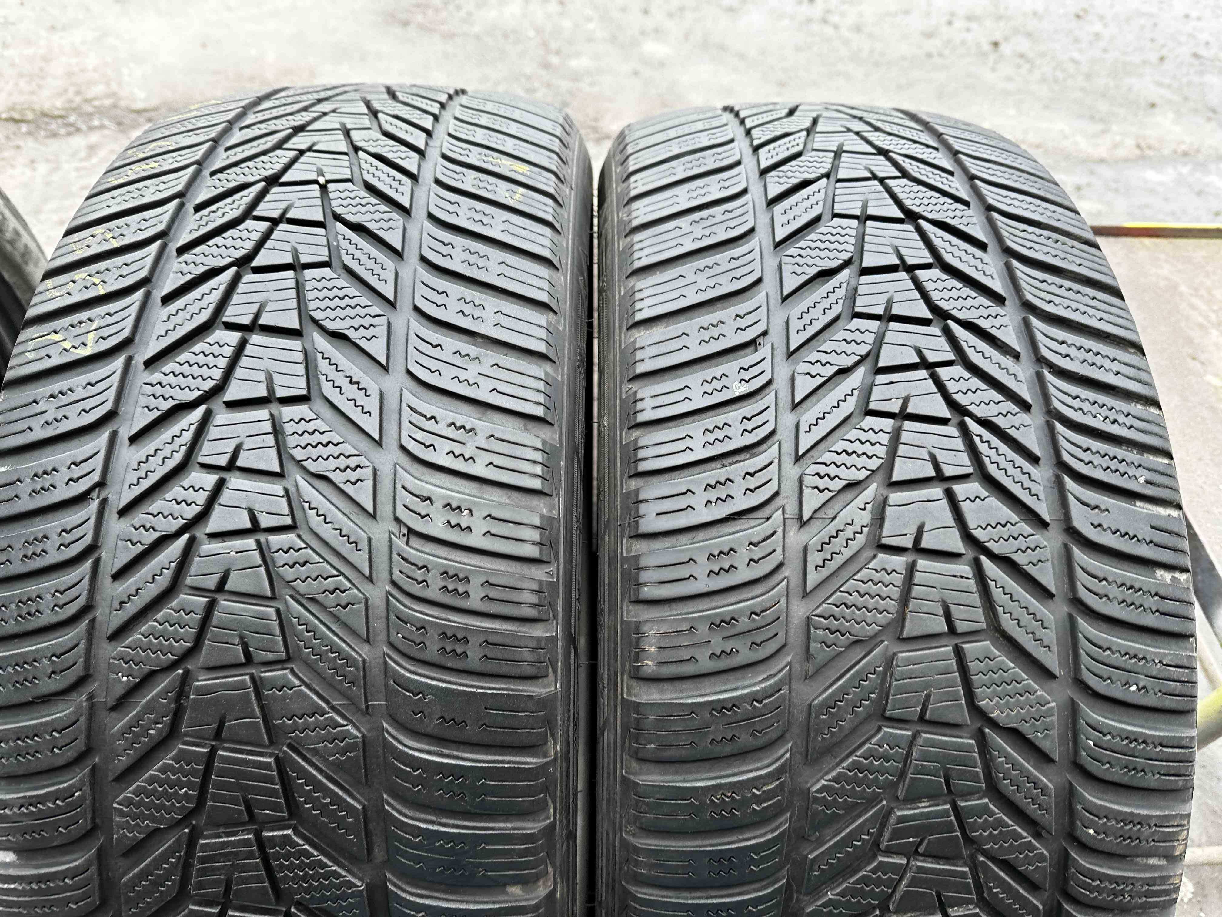 SET 2 Anvelope Iarna 255/45 R19 HANKOOK Winter I cept evo 3 104V