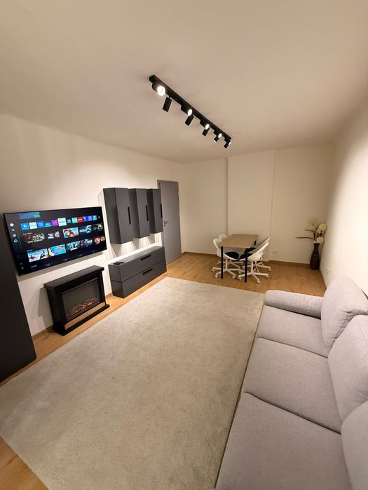 Apartament 2 camere decomandat Cvartal Onesti *prima inchiriere*