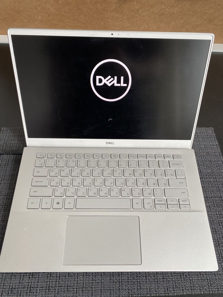 Ноутбук для учебы, работ и игр. Dell Inspiron 5401 Core i5/512gb/MX330
