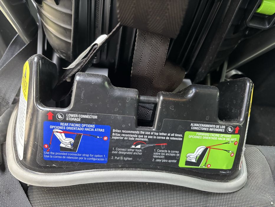 Scaun auto bebelus Britax