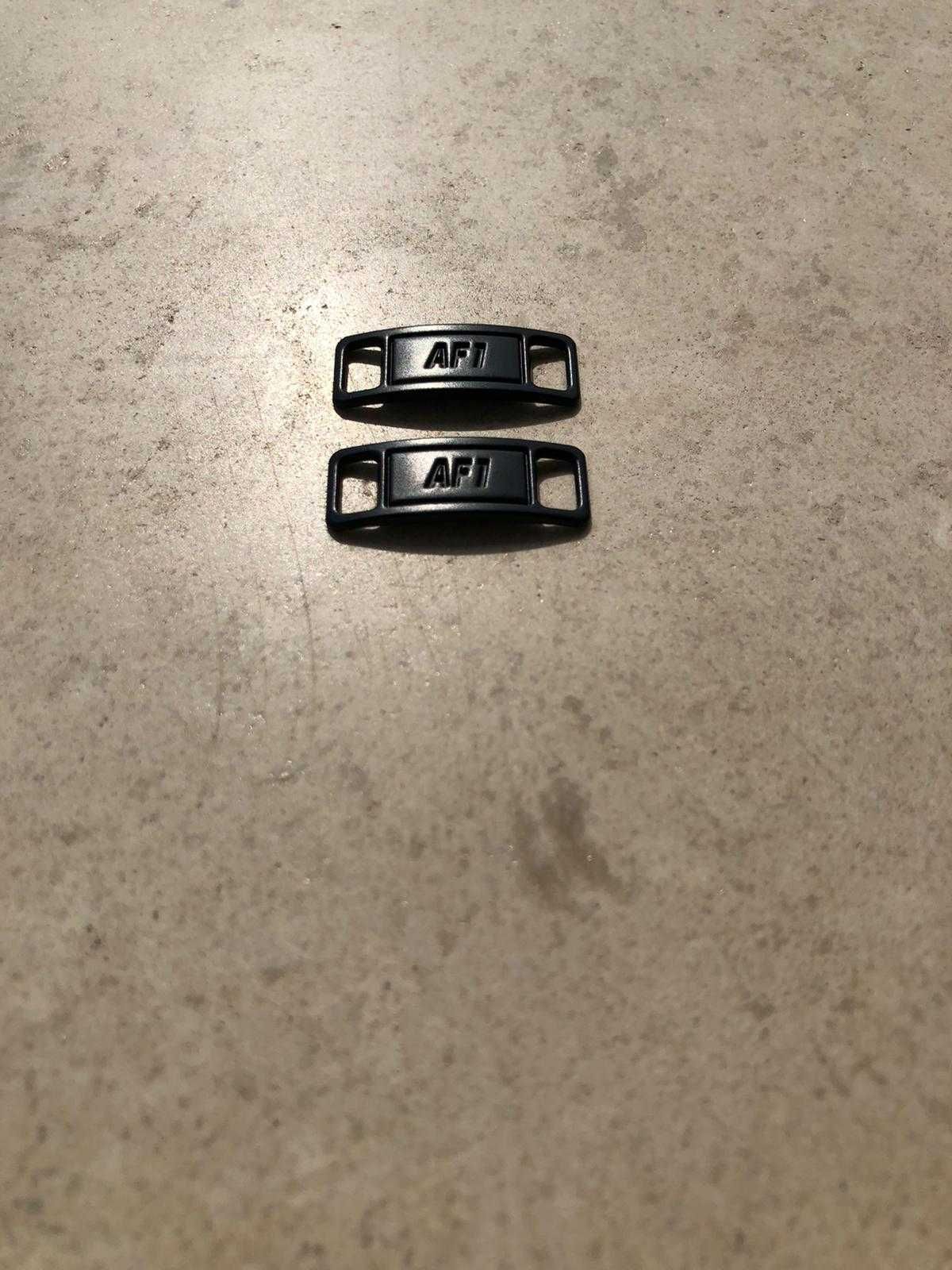 Plăcuțe tag de metal pentru Nike Air Force 1 (af1)
