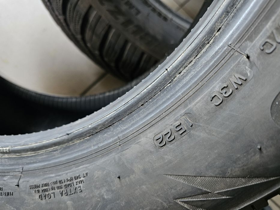 235/55R18 M+S Bridgestone DOT 2022