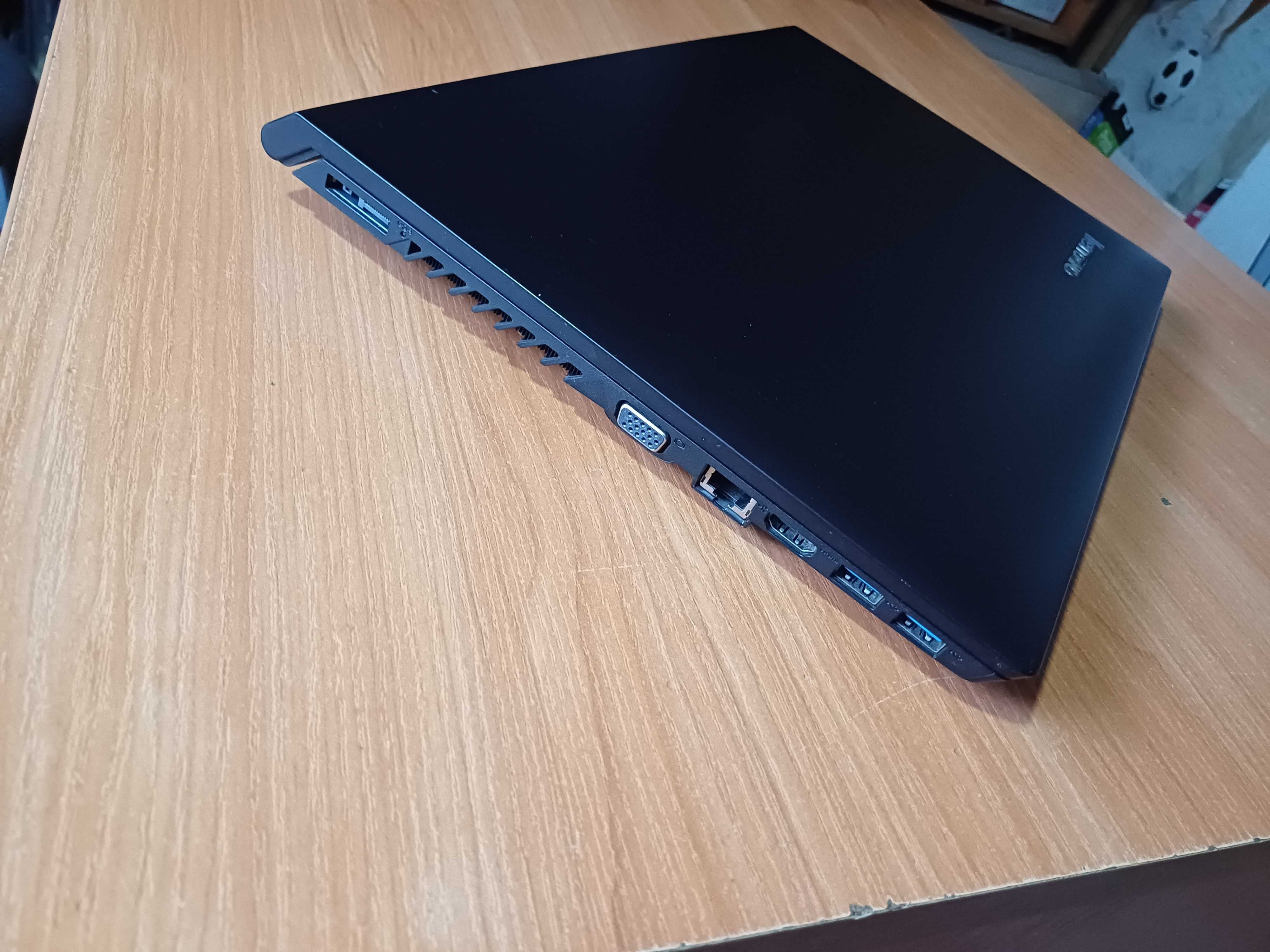 15.6'HD Lenovo Core™i5-5th/8GB Ram/1TB HDD/RADEON HD 8500M - 2GB