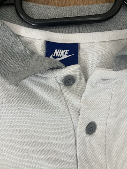 Nike тенсика с яка