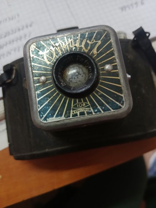Vind aparat foto IOR