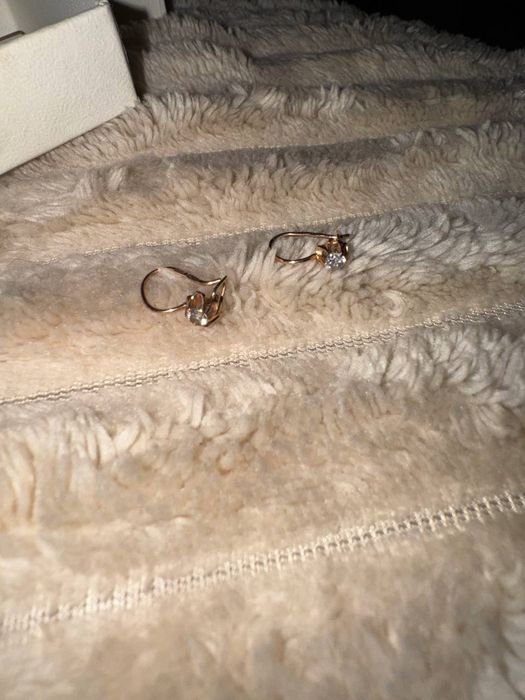 Золотые сережки для маленьких