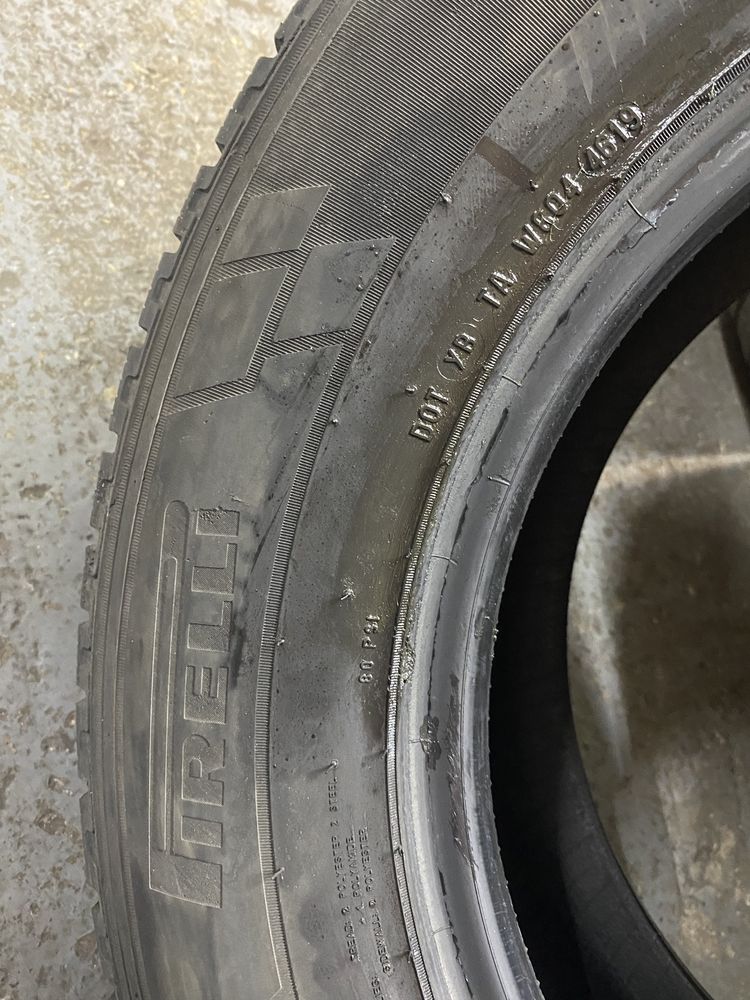 Anvelope iarna 235/65R16C Pirelli Carrier 118/116R Comerciale
