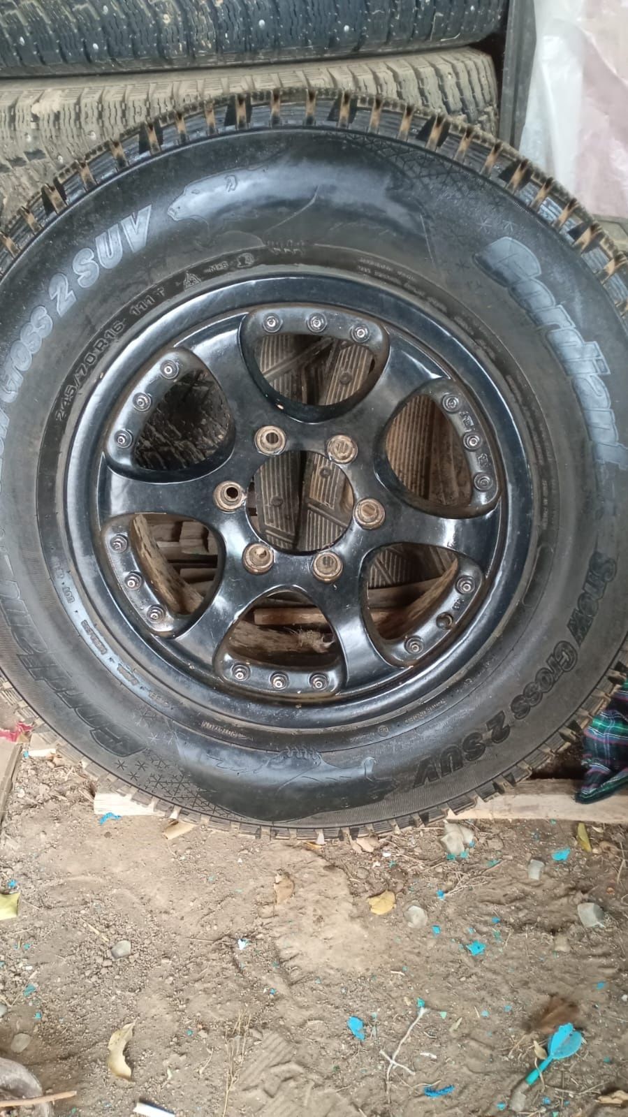 245 /70/R16 диски на зимних шинах