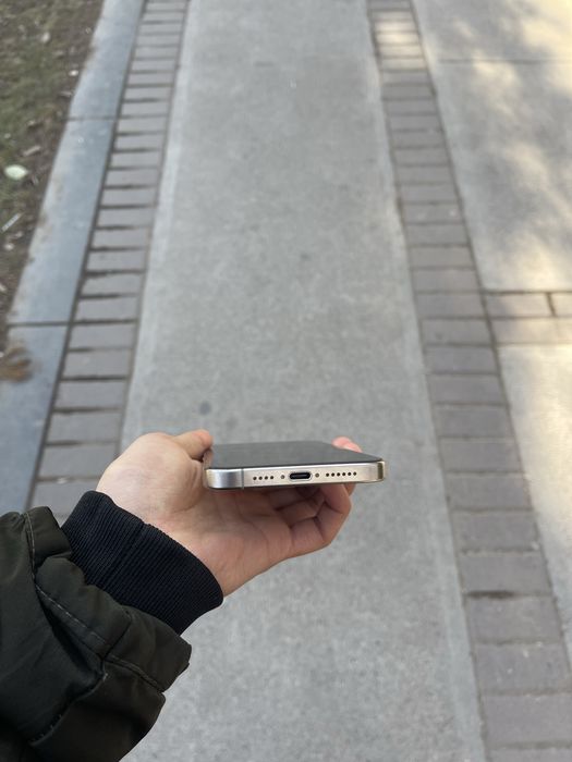 Iphone 15 pro max 256gb sim