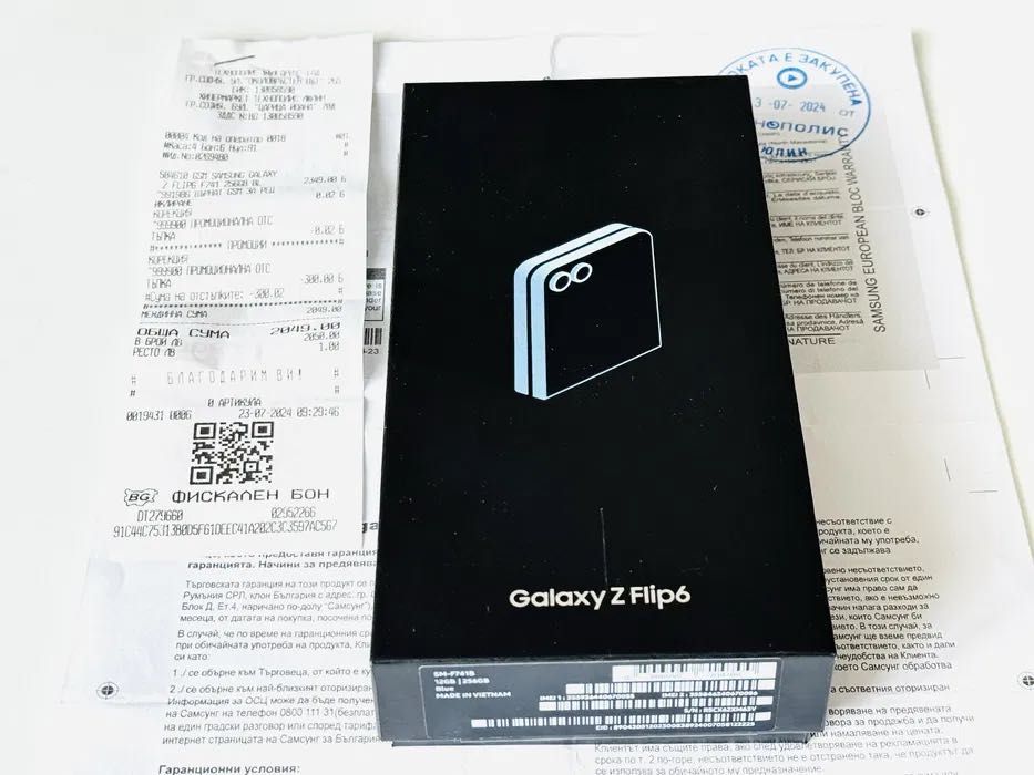 НОВ! Samsung Galaxy Z Flip 6 256GB Blue Гаранция 1 година