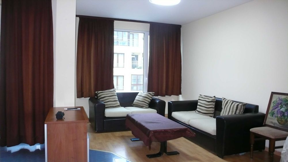 Дава се под наем Тристаен апартамент в София, Зона Б-18 - 98 кв.м за 650 € - Снимка #2