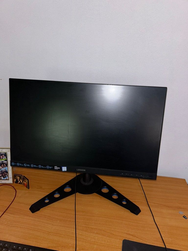 Monitor Gaming LED IPS Lenovo Legion 24.5", Full HD, FreeSync, 1ms, 24