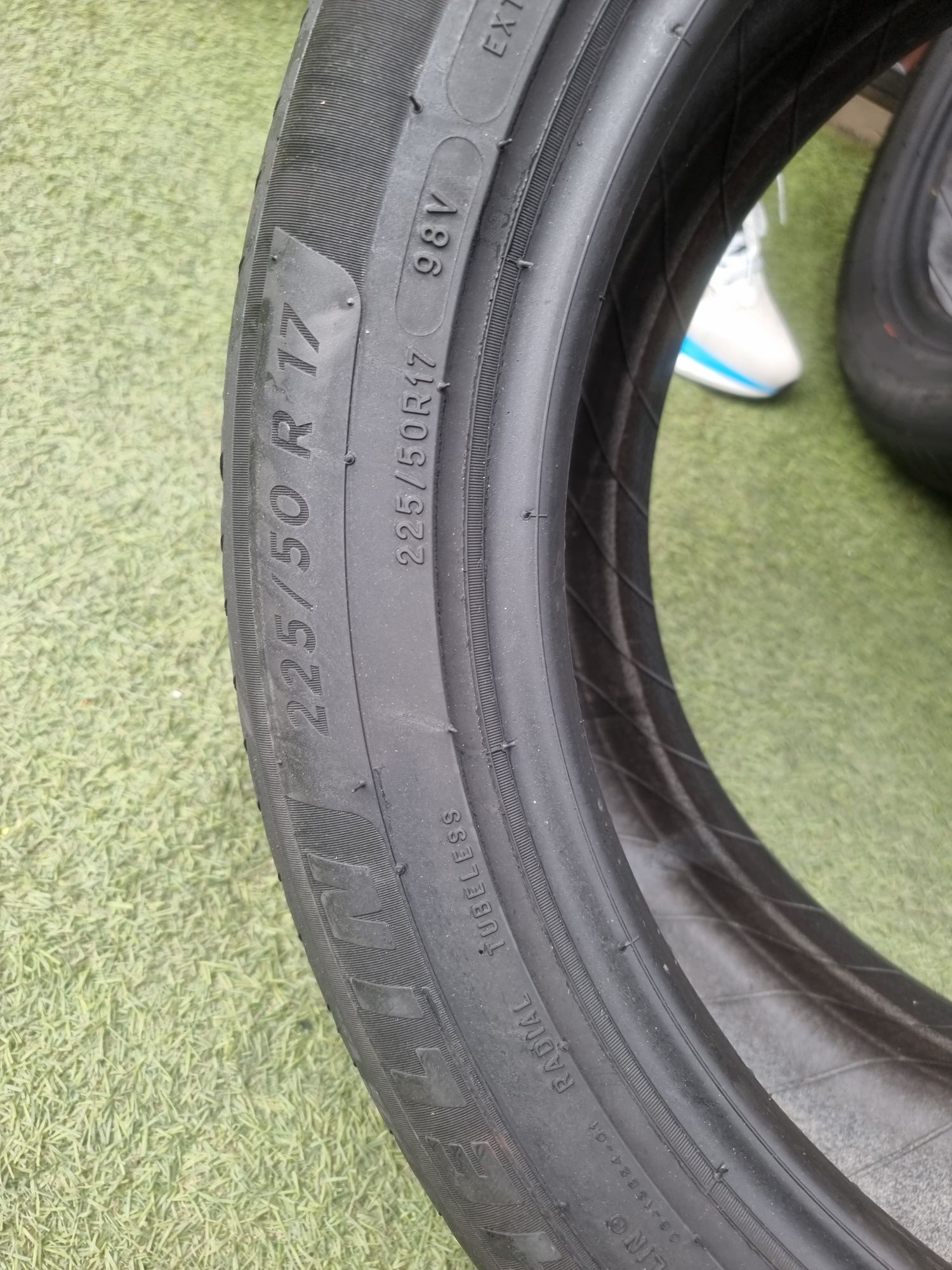225.50.17 Michelin