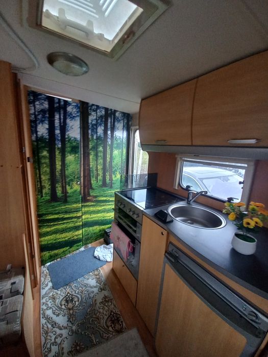 Vând rulotă sterling europa