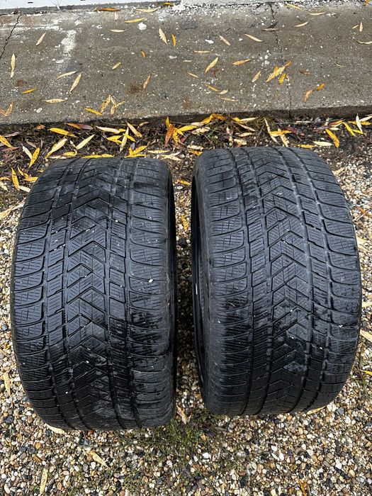 Anvelope iarna 305/35/21