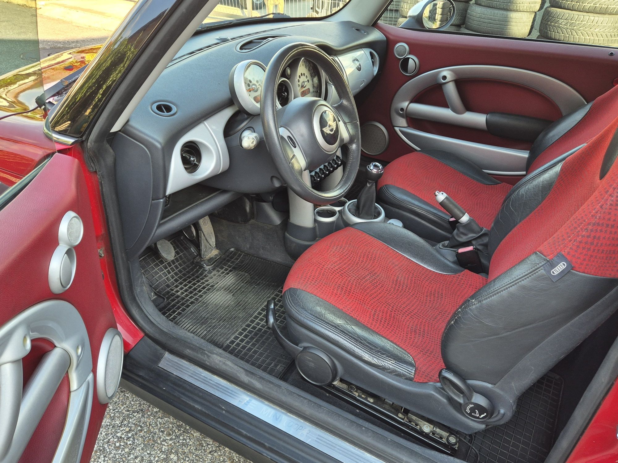 Mini Cooper 1.6 бензин