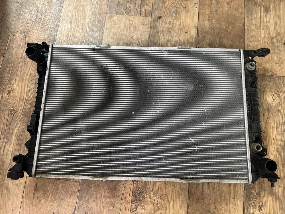 Воден радиатор за Audi A6 C7 3.0tdi
