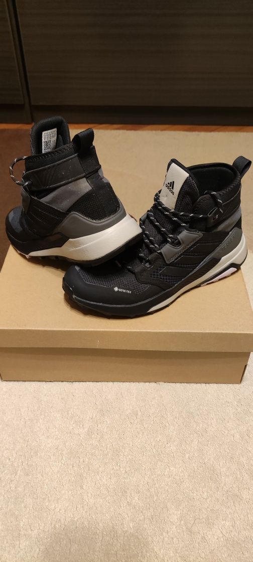 adidas traimaker mid Gtx gore-tex