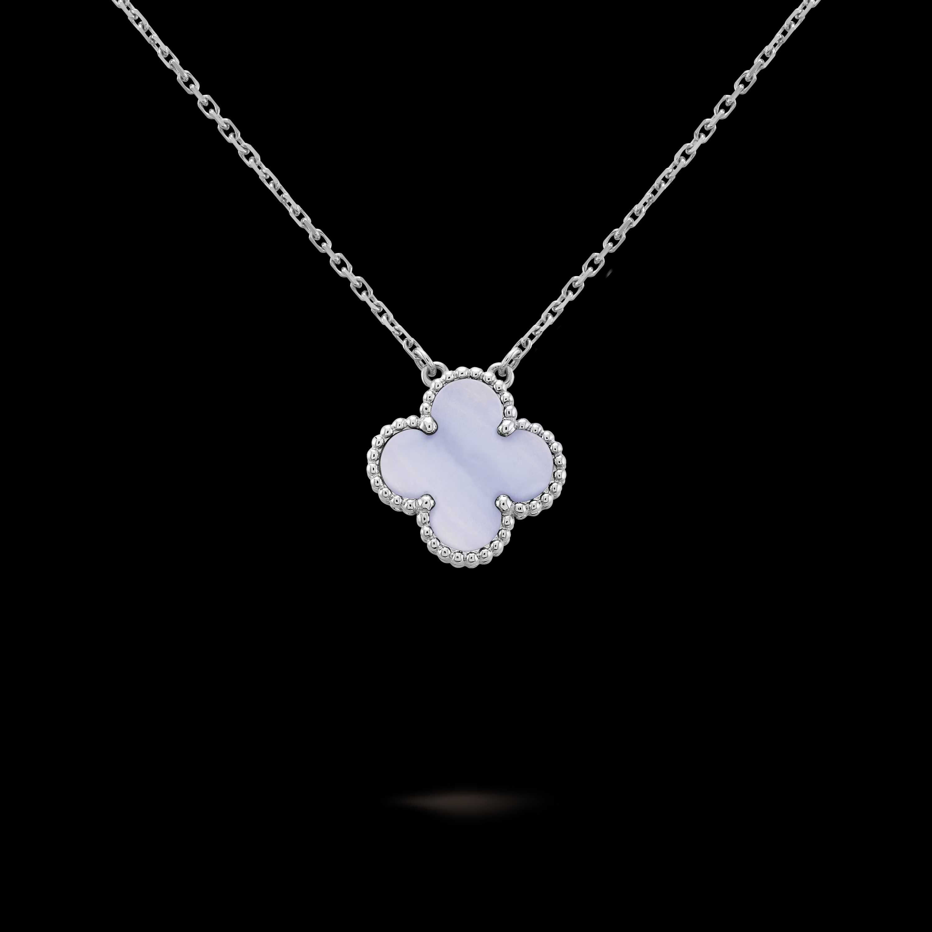 Van Cleef & Arpels VCA Rose Chalcedony Alhambra 1 Clover Дамско Колие