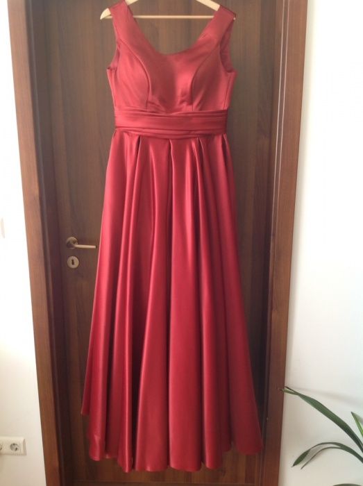 Rochie seara tafta bordo