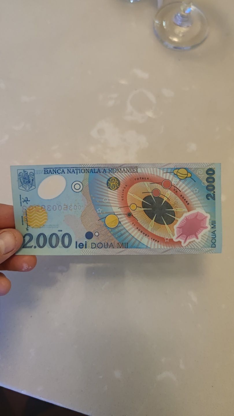 Bancnotă 2000 lei din 11 august 1999