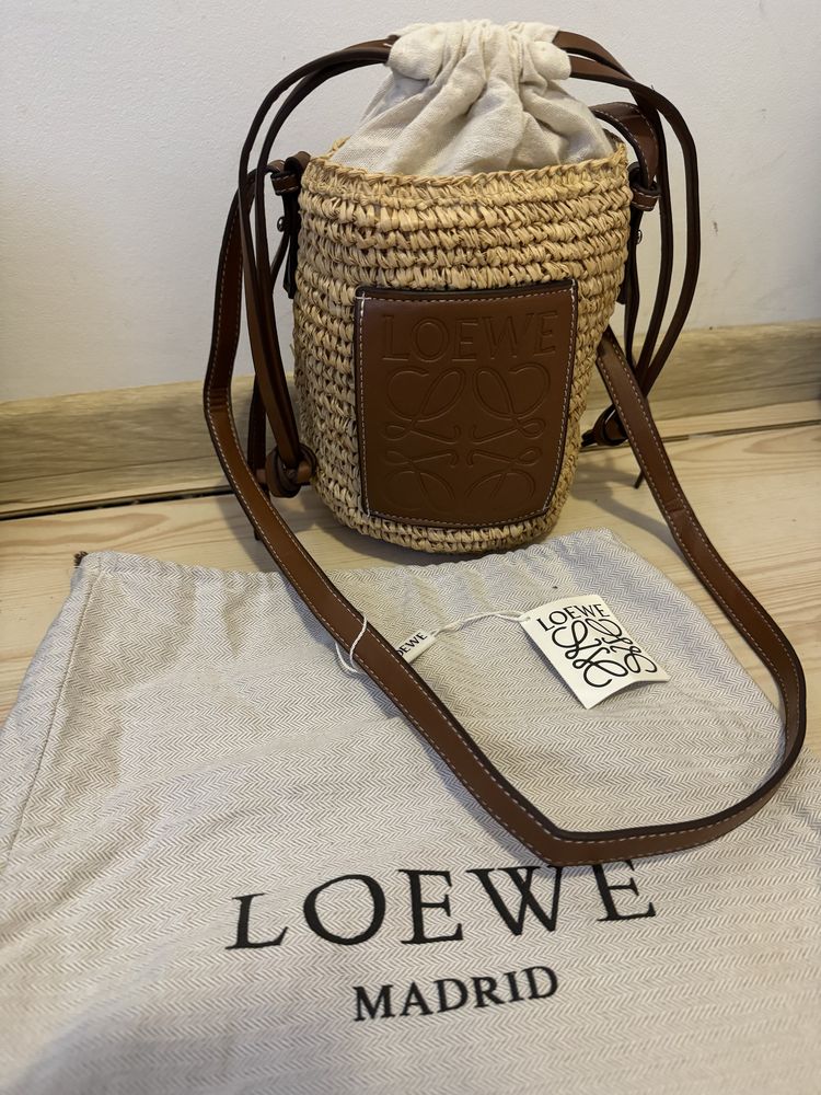 Уникална плетена чанта Loewe 26*16см с телешка кожа