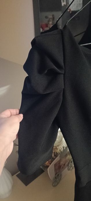 Rochita neagra elastica