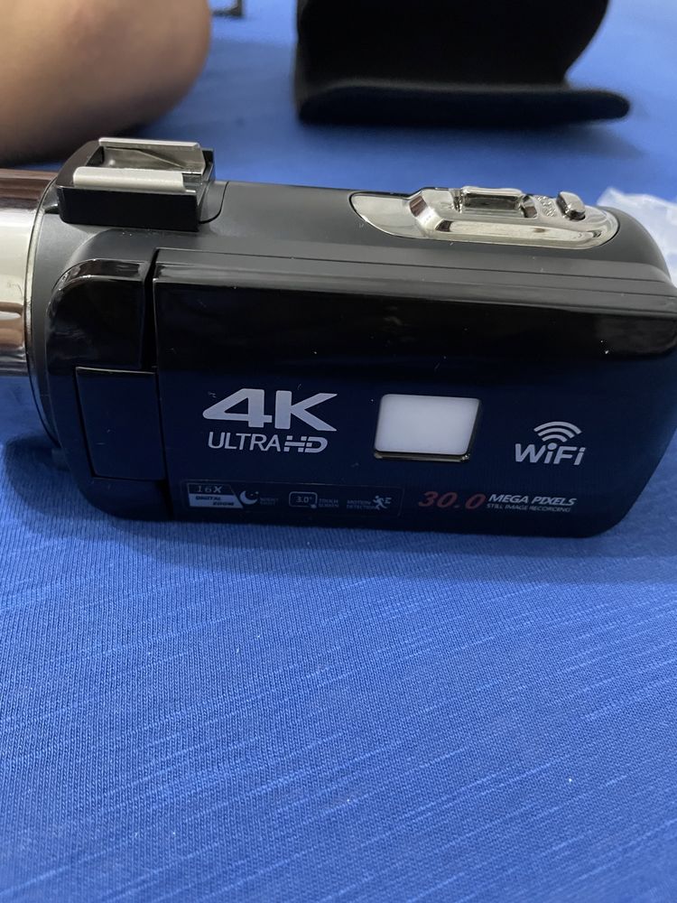 Camera video ultra hd 4K 30 megapixeli