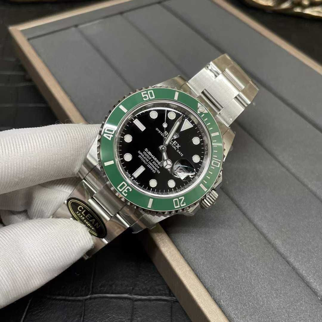 Часовници Rolex Submariner Starbucks