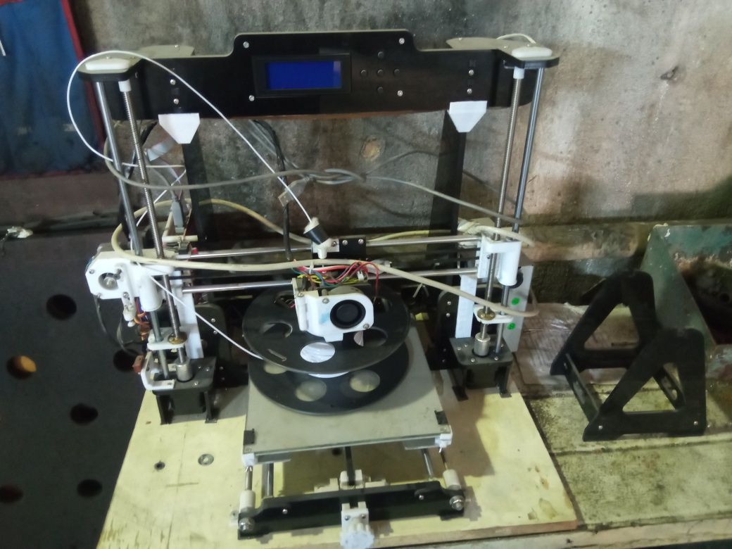 3D принтер продам