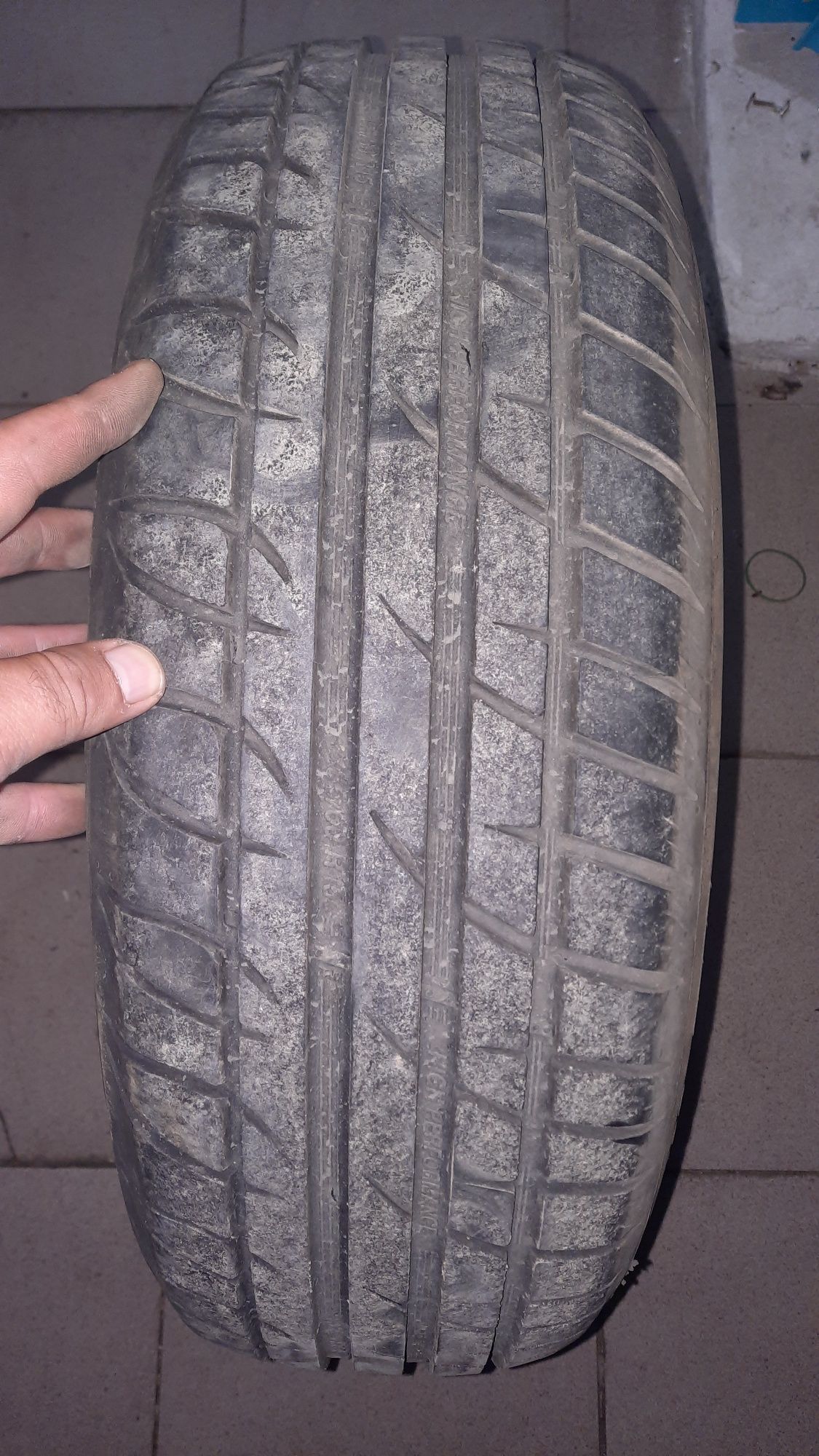 Продам летние шины R-15