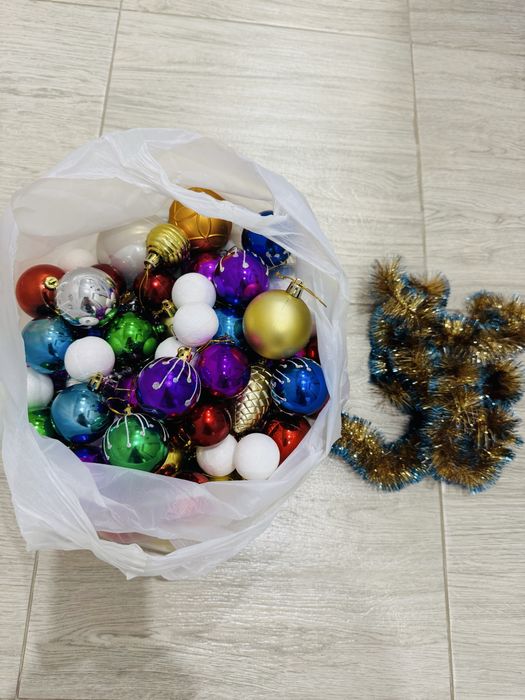 Новогодние. Игрушки гирлянды