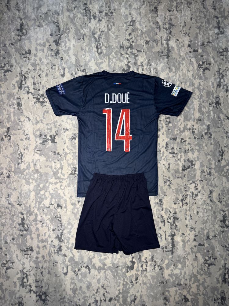 Compleu fotbal PSG - Desire Doue (25-26)