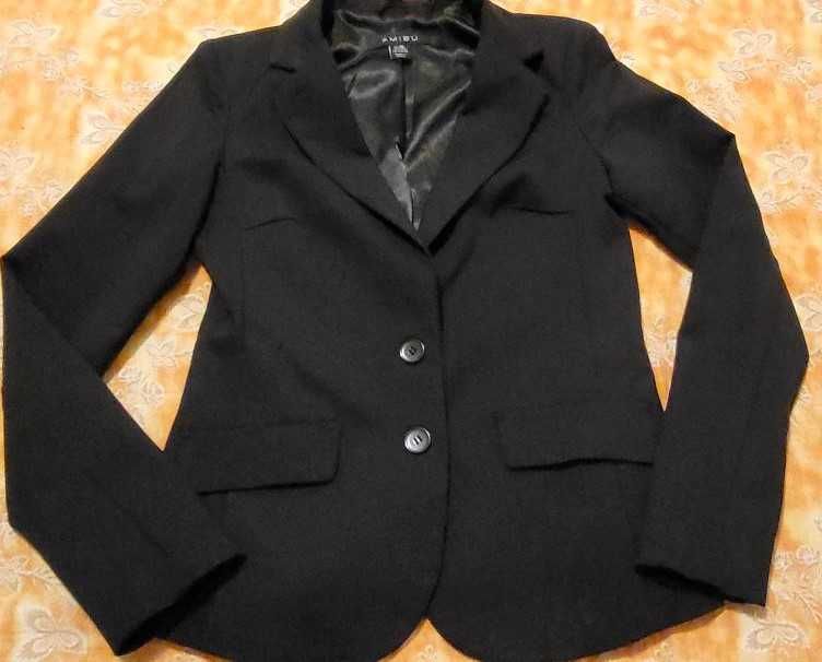 Sacouri elegante mar 36-38-ocazie