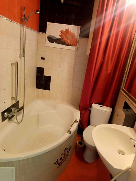 Дава се под наем Двустаен апартамент в Бургас, Възраждане - 75 кв.м за 433.5 € - Снимка #5