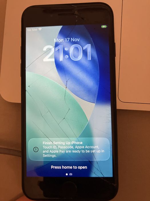 Iphone SE 2020 64ГБ